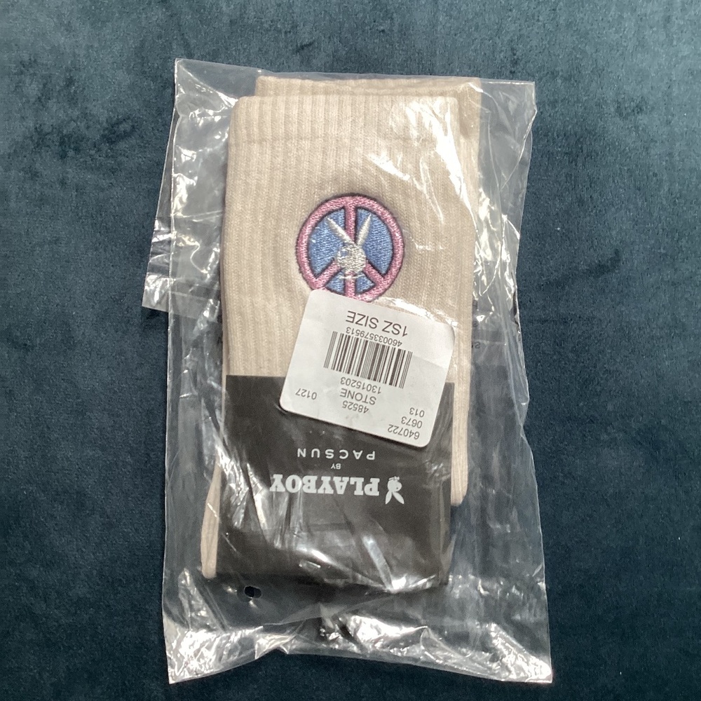 Playboy Socks in Stone